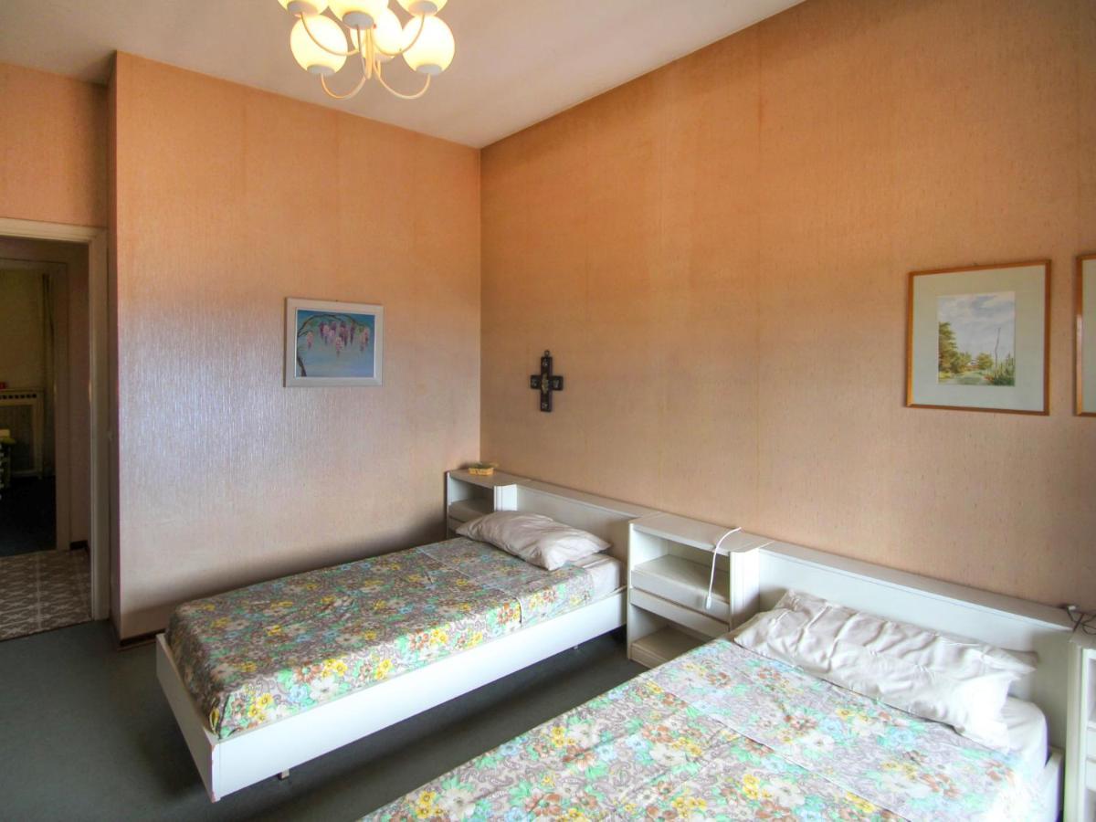Apartment Le Tre Pagode By Interhome